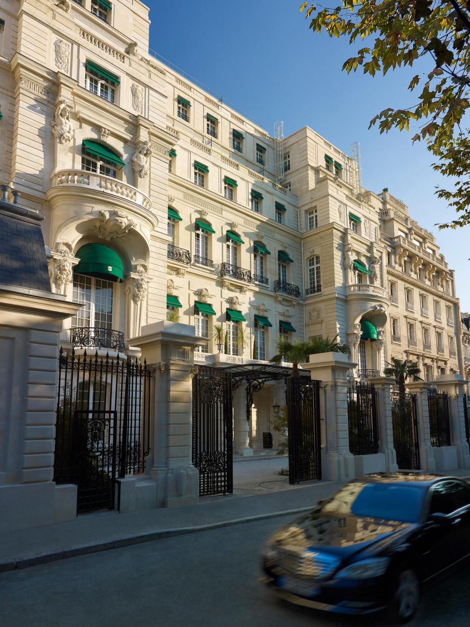 Shangri-La Paris Hotel Exterior photo